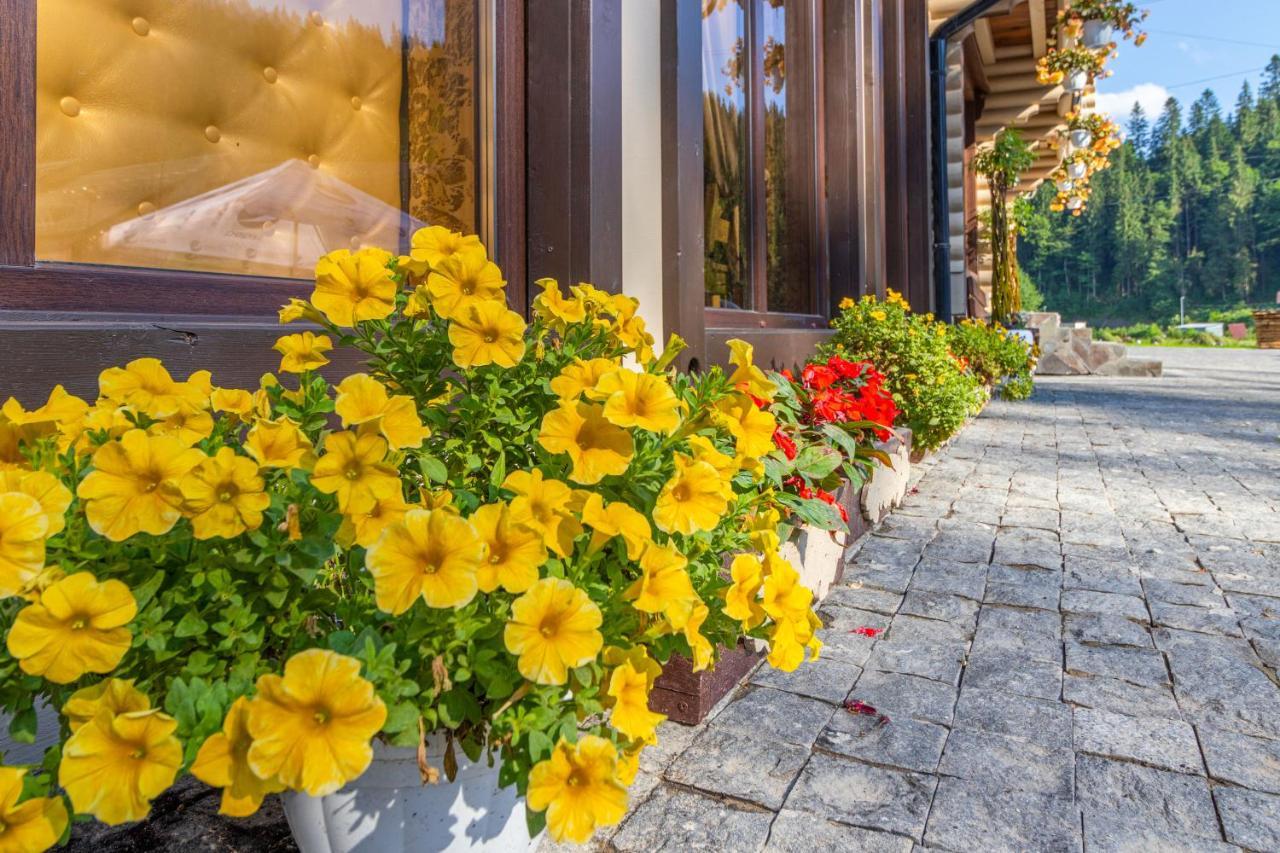 Guest House Turda Bukovel Exterior photo