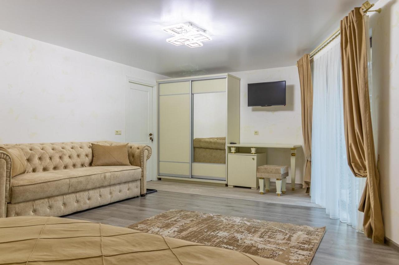 Guest House Turda Bukovel Exterior photo